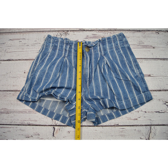American Eagle Striped Pleated Cuffed Shorts Women Junior Size 0 Pre-Owned - Picture 4 of 11
